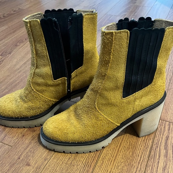Free People James Chelsea Boots - Picture 4 of 10